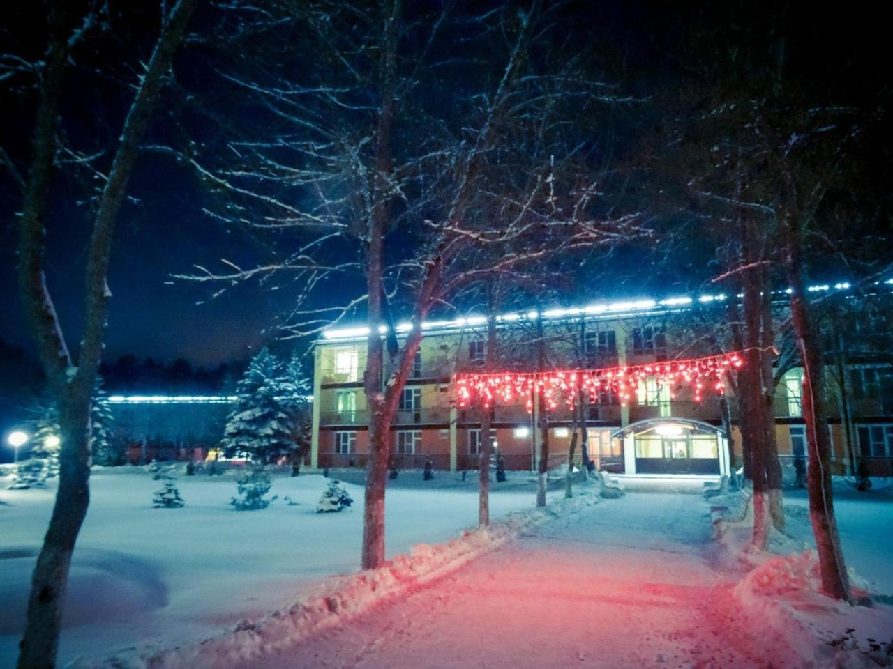 Narochanskiy Bereg Sanatorium Exteriör bild